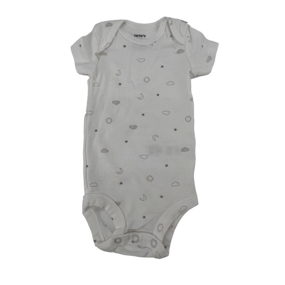 Carter's Newborn White Gray Short Sleeve Sun Star Moon Cloud Print Bodysuit - Picture 1 of 5
